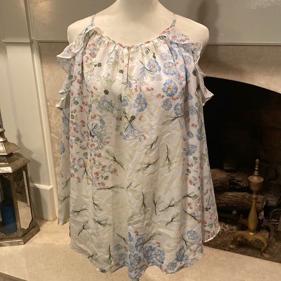 Kaari Blue Tops - Top size Large